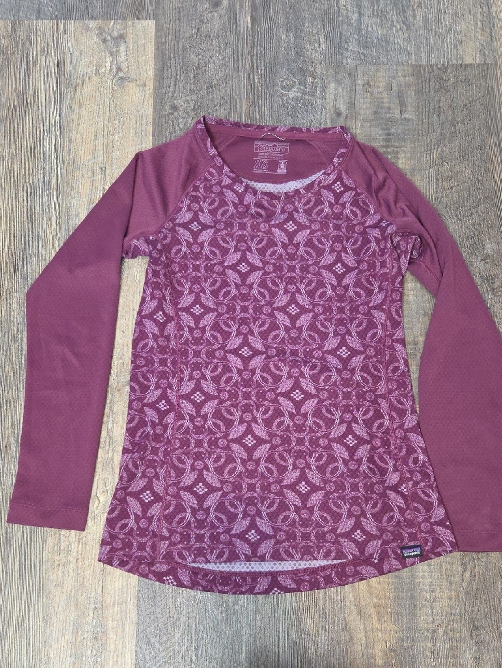 Patagonia Women's Long Sleeve Top - Mauve Pattern